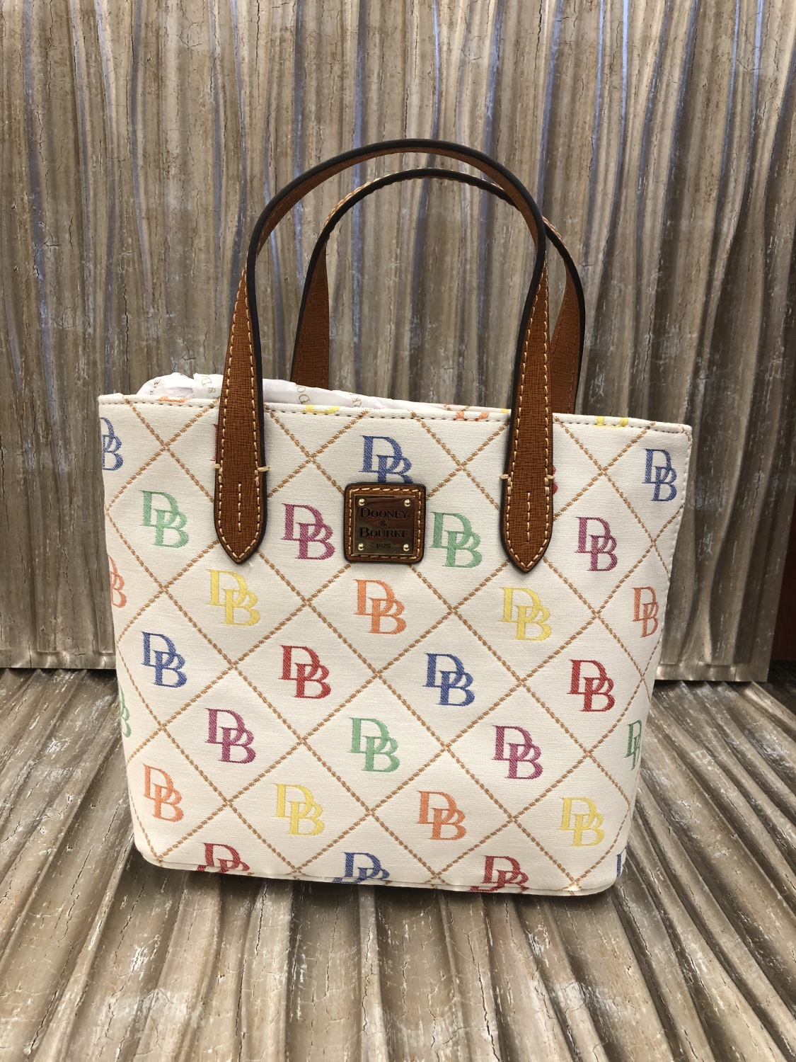 Sold at Auction: Dooney Bourke Handbag